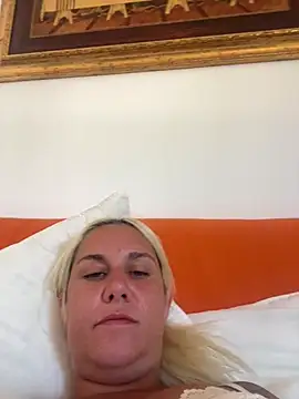 Sofia beee online show from 07.05.26