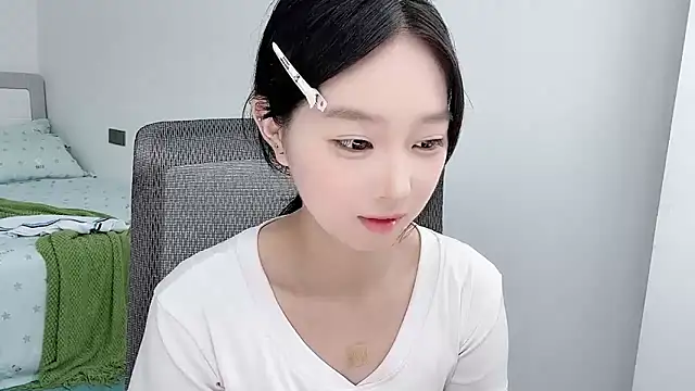 Yoyo33355 online show from 06.29.26