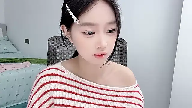 Yoyo33355 online show from 06.30.26