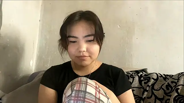 Molly Teddy online show from 05.25.26