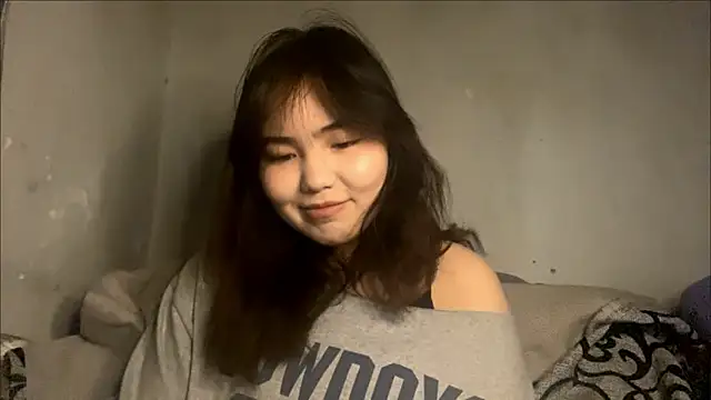 Molly Teddy online show from 05.30.26
