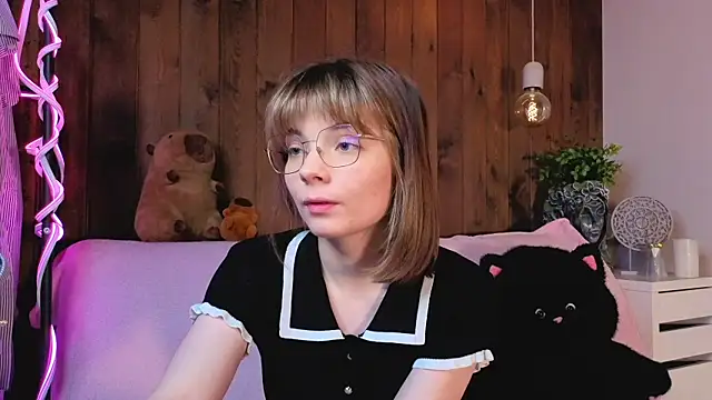 IvoryPesante online show from 06.19.26