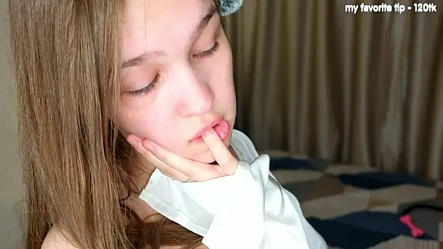 PlayfulMelly online show from 06.25.26