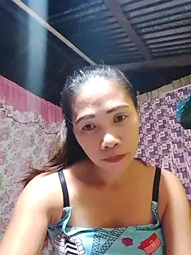 hotmom lyn online show from 05.30.26
