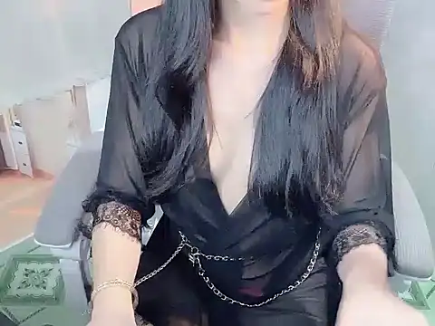 Snapshot of -Naomii_ chatting on 07.13.26 -Naomii online show from 07.13.26