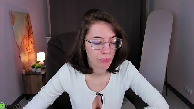 eva sicret online show from 07.05.26