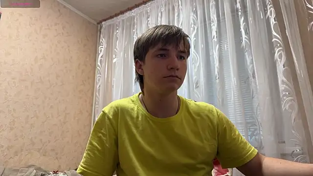 Goolden Flaash online show from 05.26.26