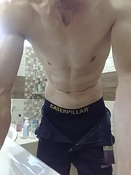 Nakedfanboy online show from 06.25.26