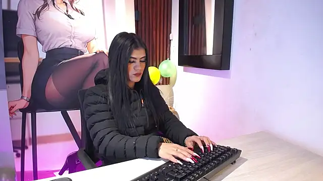 Shayla Gray online show from 07.08.26