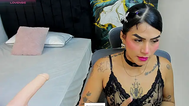 Snapshot of Alanna_Wild chatting on 06.30.26 Alanna Wild online show from 06.30.26