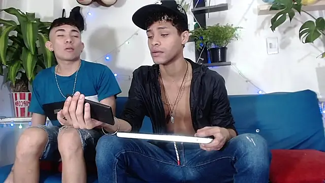 STRANGER BOYS online show from 05.29.26