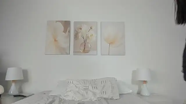 burning diamond   online show from 07.08.26