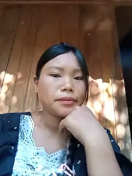 Snapshot of Nhinhi_su chatting on 07.21.26 Nhinhi su online show from 07.21.26