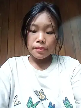Snapshot of Nhinhi_su chatting on 07.25.26 Nhinhi su online show from 07.25.26