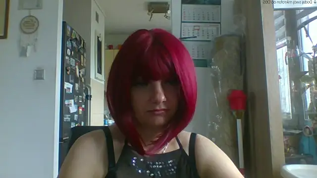 Snapshot of MeganFlirt chatting on 06.05.26 MeganFlirt online show from 06.05.26