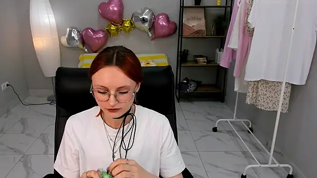 Alice Reid  online show from 05.30.26
