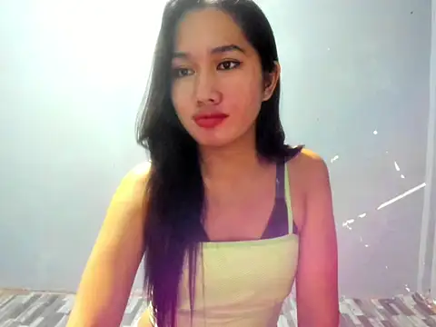 NikitaLuxe online show from 05.27.26