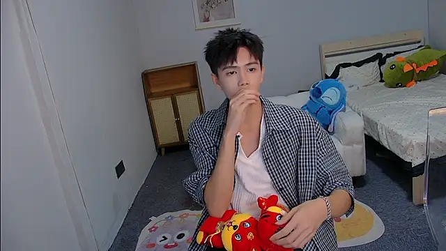 Snapshot of Gay-Sexshowboy69 chatting on 07.20.26 Gay-Sexshowboy69 online show from 07.20.26