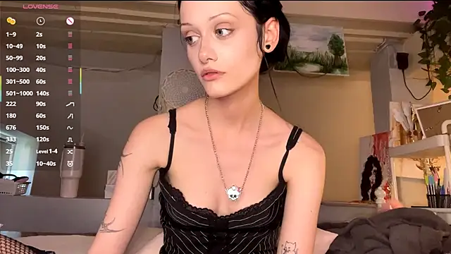 DreamaWeavers online show from 06.25.26
