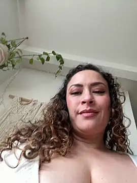 BellaNovaLove online show from 06.15.26