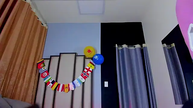 Ellis-Rossi online show from 07.07.26