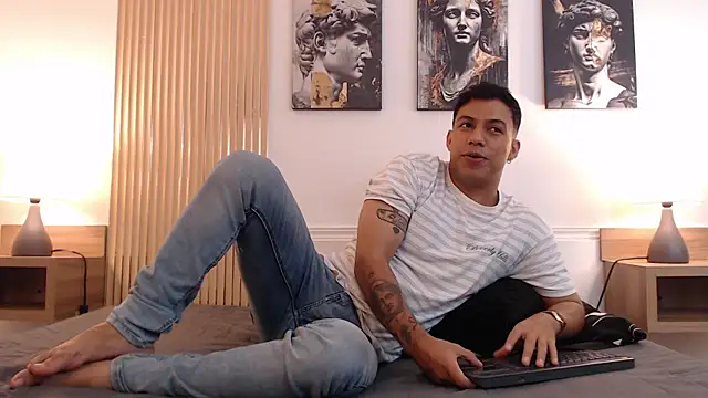 Snapshot of Diego_salvatore chatting on 07.02.26 Diego salvatore online show from 07.02.26