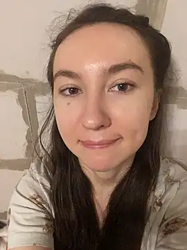 Maryana Ro online show from 06.17.26