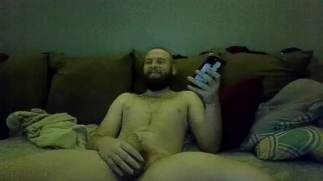 Snapshot of SBdoesitbest chatting on 06.04.26 SBdoesitbest online show from 06.04.26