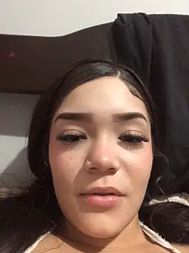 lauraxq online show from 06.04.26