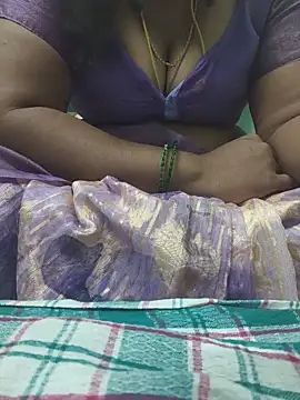 Snapshot of Tamil-kaviya98 chatting on 06.15.26 Tamil-kaviya98 online show from 06.15.26