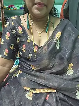 Snapshot of Tamil-kaviya98 chatting on 06.27.26 Tamil-kaviya98 online show from 06.27.26