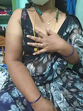 Snapshot of Tamil-kaviya98 chatting on 07.05.26 Tamil-kaviya98 online show from 07.05.26