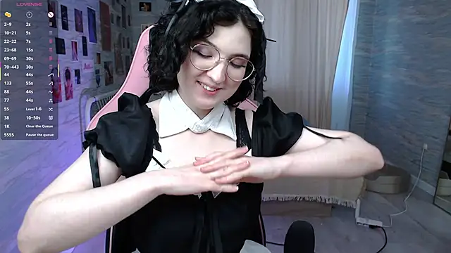 JackieApplePie online show from 06.21.26