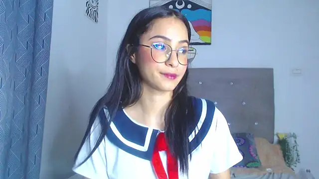 Snapshot of alanasaenz_ chatting on 06.14.26 alanasaenz online show from 06.14.26