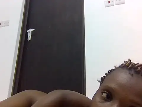 Snapshot of Sexxy_petite1 chatting on 06.05.26 Sexxy petite1 online show from 06.05.26