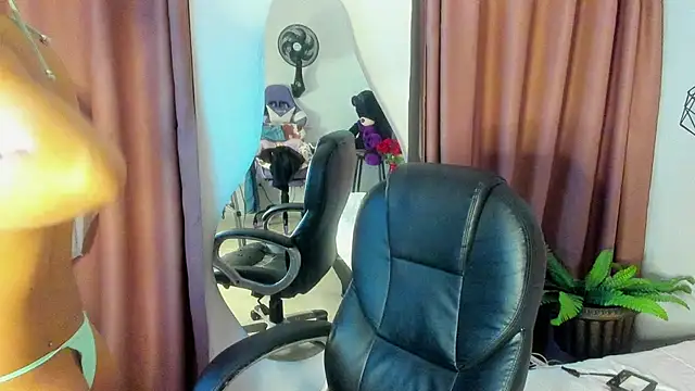 Snapshot of miafox__ chatting on 07.02.26 miafox online show from 07.02.26