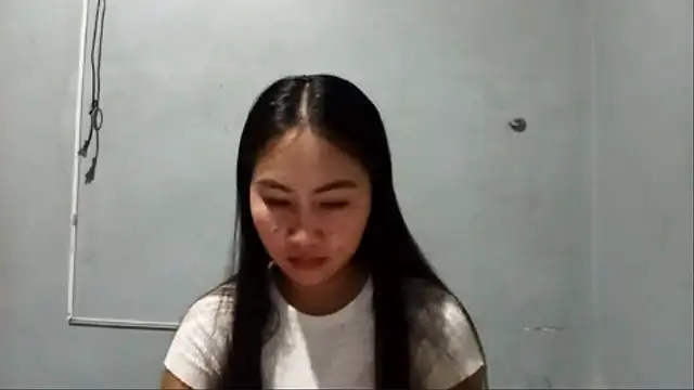 Snapshot of JohniePhilliber chatting on 05.30.26 JohniePhilliber online show from 05.30.26