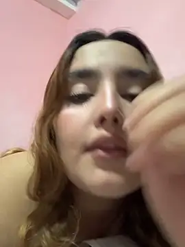 Aleja lux online show from 05.30.26