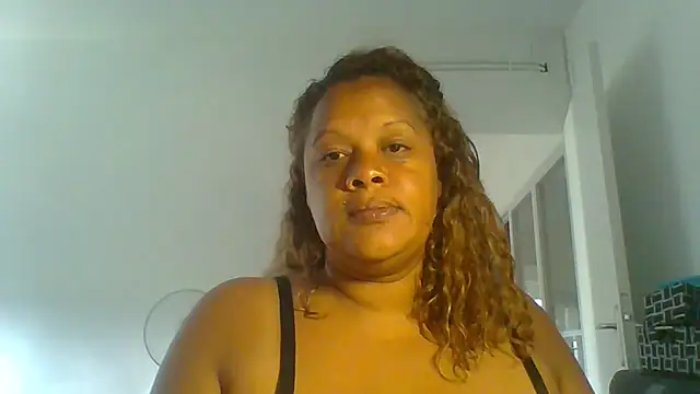 Snapshot of DOMINATRICESANDRA chatting on 06.02.26 DOMINATRICESANDRA online show from 06.02.26