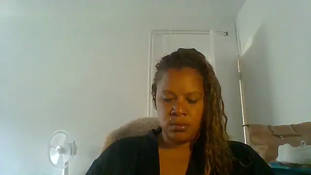 Snapshot of DOMINATRICESANDRA chatting on 06.05.26 DOMINATRICESANDRA online show from 06.05.26