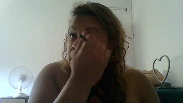 Snapshot of DOMINATRICESANDRA chatting on 06.16.26 DOMINATRICESANDRA online show from 06.16.26
