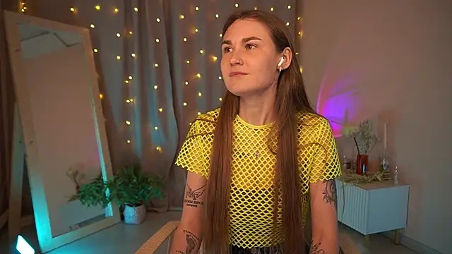 AriaMayfield online show from 06.03.26