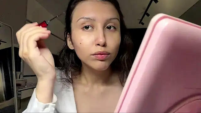 Snapshot of Alicekitty67 chatting on 06.17.26 Alicekitty67 online show from 06.17.26