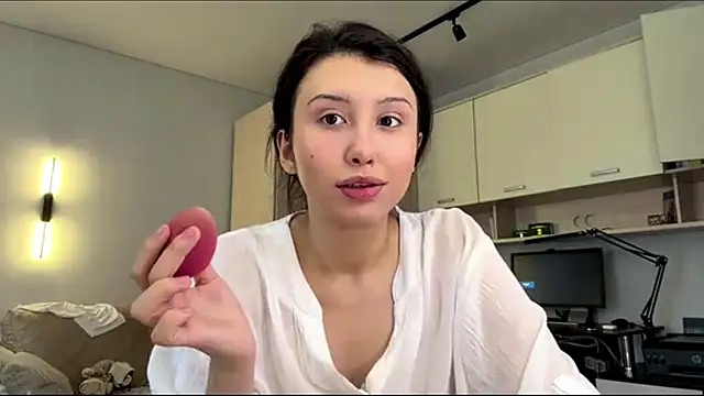 Snapshot of Alicekitty67 chatting on 07.20.26 Alicekitty67 online show from 07.20.26