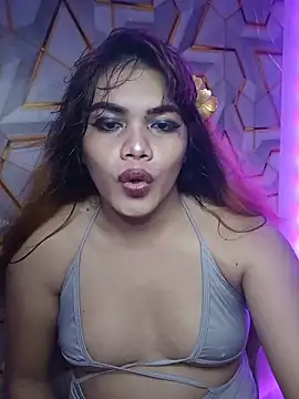 Snapshot of mikhay101 chatting on 06.18.26 mikhay101 online show from 06.18.26