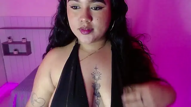 Snapshot of Betty_Boob_ chatting on 05.29.26 Betty Boob online show from 05.29.26