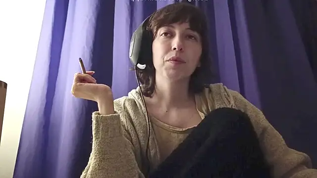 Julixta online show from 06.04.26