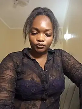Snapshot of Thickbriell chatting on 07.04.26 Thickbriell online show from 07.04.26