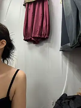 Snapshot of honghong_mother chatting on 07.15.26 honghong mother online show from 07.15.26
