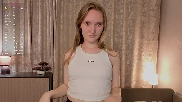 JenevaLitalien online show from 06.19.26